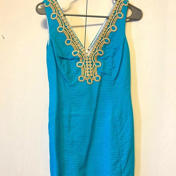 Lilly Pulitzer Dresses & Skirts - Lilly Pulitzer Turquoise Mini Dress with Gold Embellished V-Neck